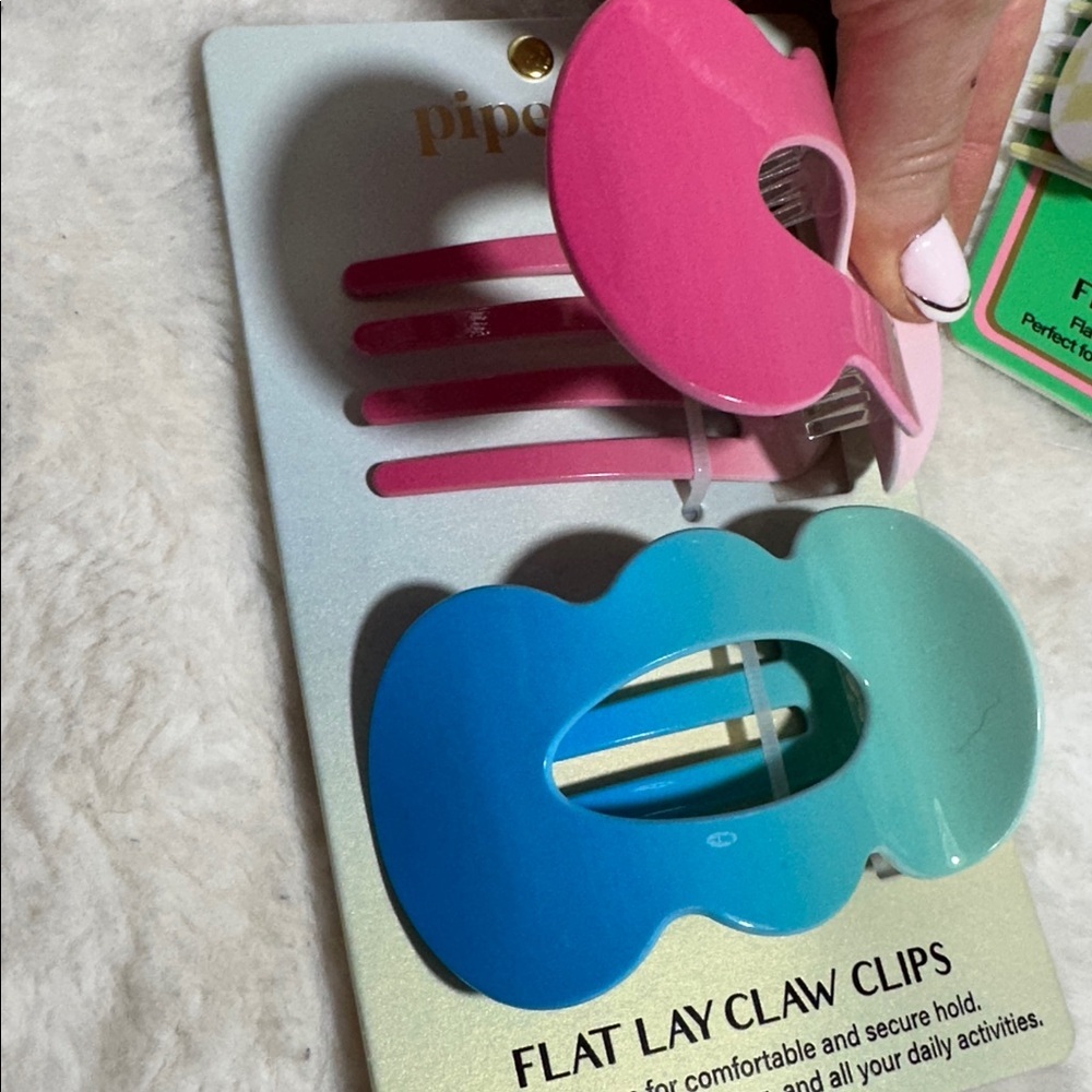 Piper K multiple colored pink and blue flat lay claw clips